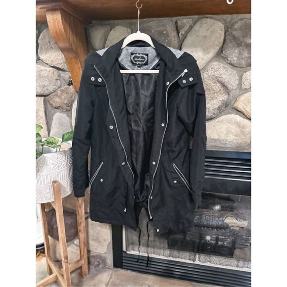 Ambiance Jacket  - Picture 1 of 6